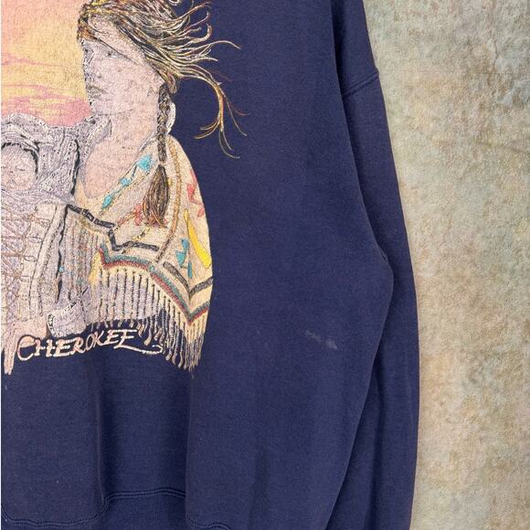 VTG 80s Native American Woman Graphic Sweatshirt Sz M Cherokee Navy Blue Faded - Picture 8 of 9
